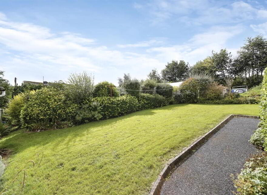 College Farm Road, Letterkenny, F92EH3E