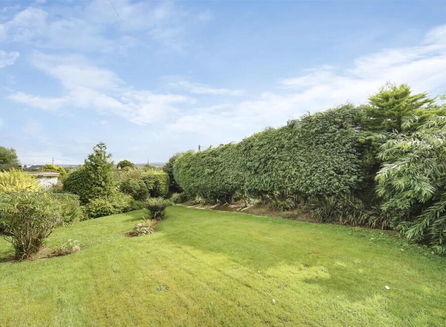 College Farm Road, Letterkenny, F92EH3E