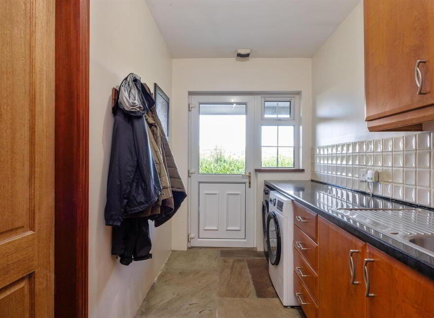 39a Carnlea Road North, Moorfields, Ballymena, BT42 3BZ