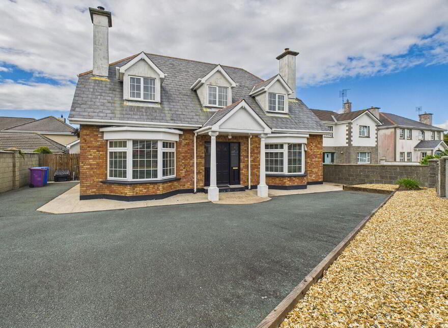 8 Fieldstone, Tramore, X91P2Y3 photo