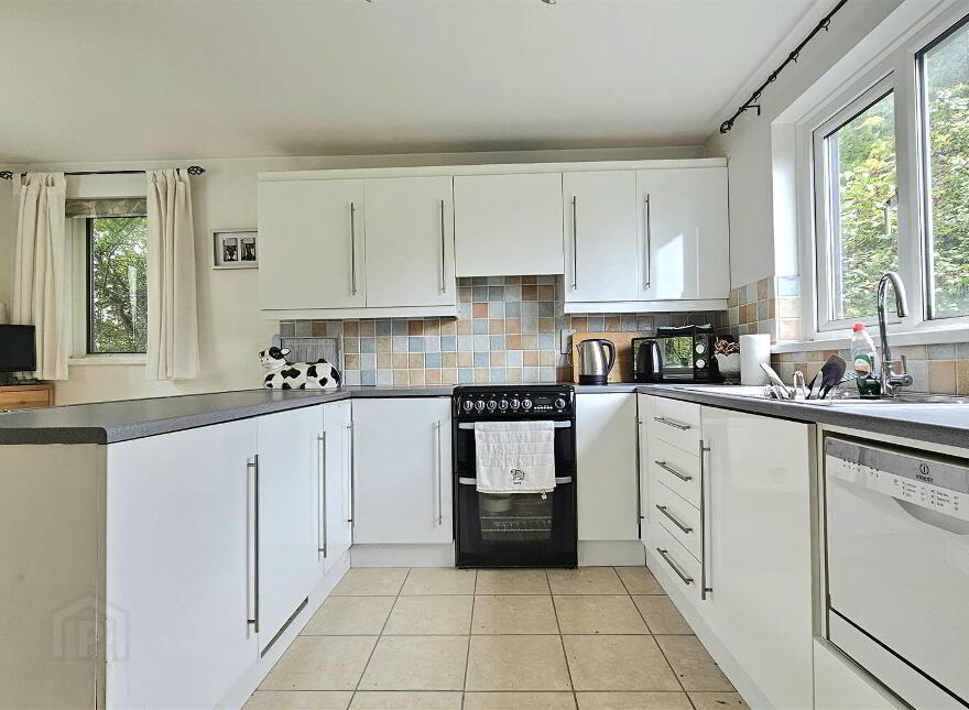 3 Whinfield Lane, Greenisland, Carrickfergus, BT38 8TU