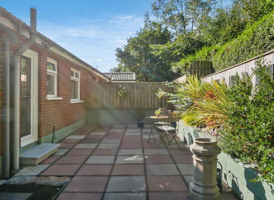 19 Meadowvale Park, Ballynahinch Road, Carryduff, Belfast, BT8 8PX