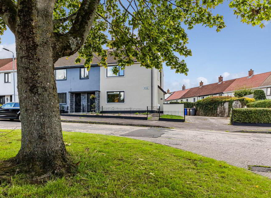 18 Orlock Square, Finaghy, Belfast, BT10 0ET photo