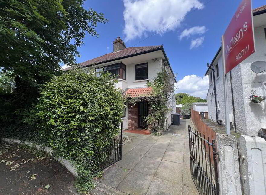 4 Cregagh Park East, Cregagh, Belfast, BT6 9LG photo