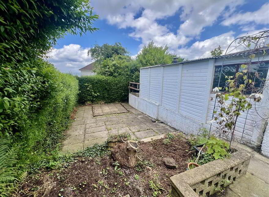 4 Cregagh Park East, Cregagh, Belfast, BT6 9LG