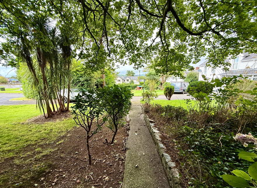 Steelstown House, 37 Steelstown Village, Derry, BT48 8JA