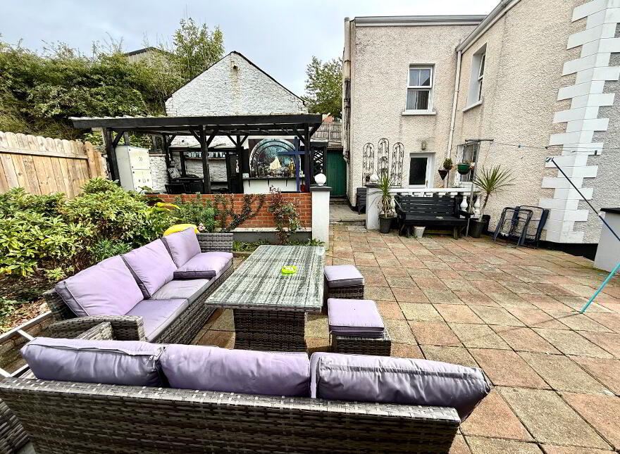 Steelstown House, 37 Steelstown Village, Derry, BT48 8JA