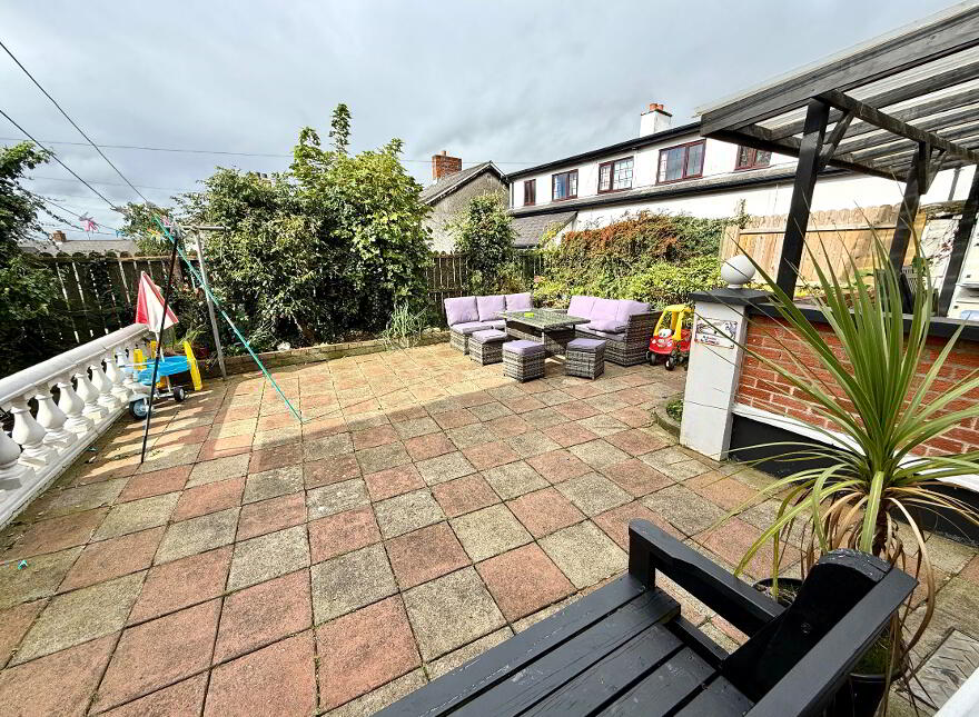Steelstown House, 37 Steelstown Village, Derry, BT48 8JA