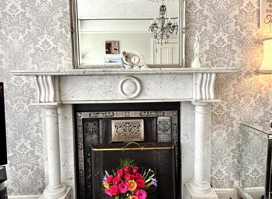 Steelstown House, 37 Steelstown Village, Derry, BT48 8JA