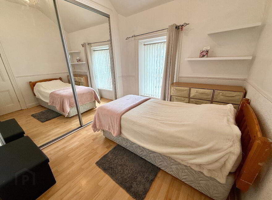 Steelstown House, 37 Steelstown Village, Derry, BT48 8JA