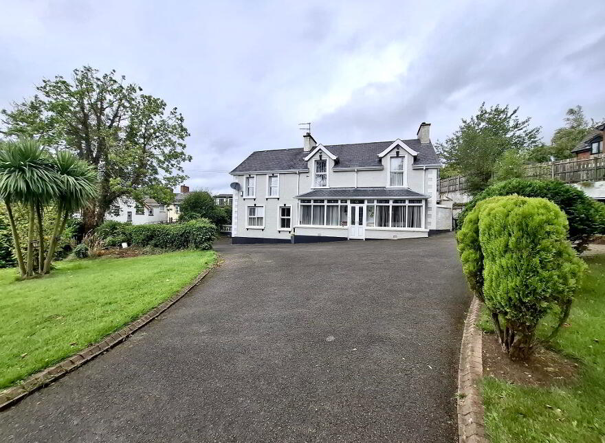 Steelstown House, 37 Steelstown Village, Derry, BT48 8JA