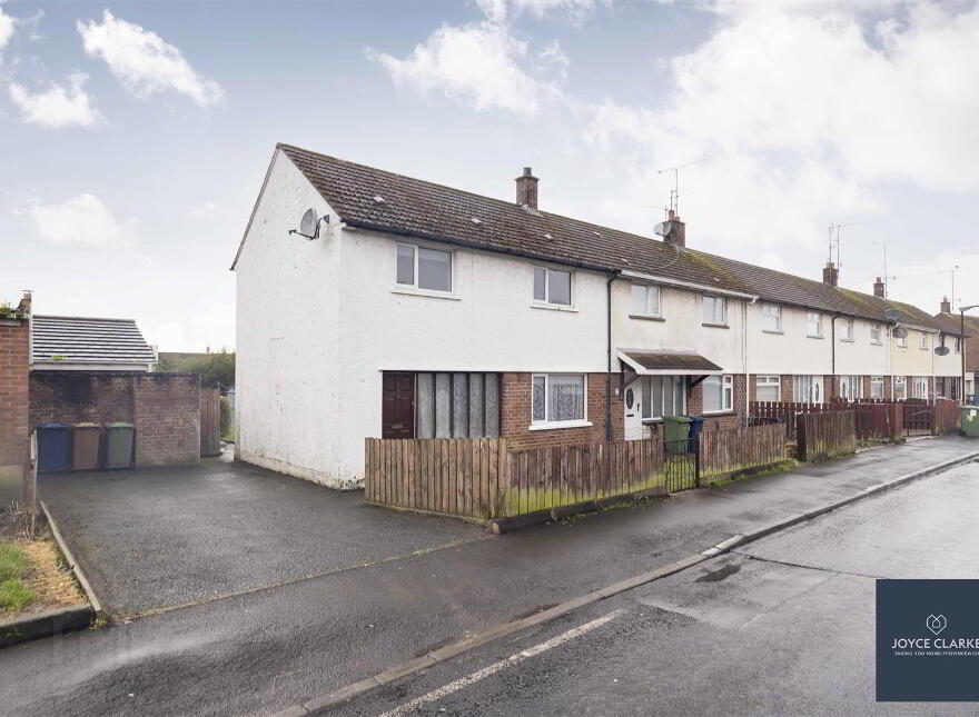 82 Festival Road, Portadown, BT63 5HE