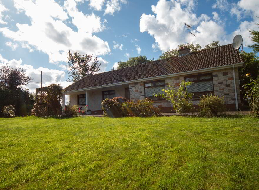 61 Newtownhamilton Road, Armagh, BT60 2AS