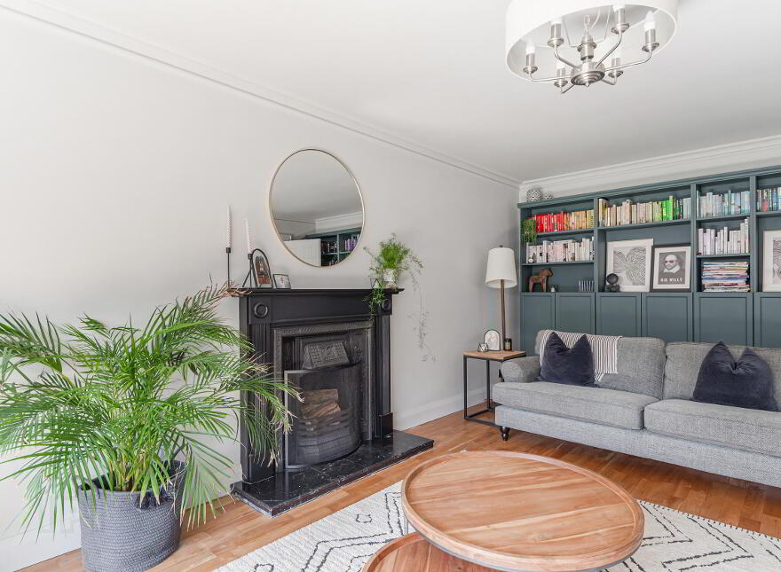 17 Riverside Avenue, Ballyholme, Bangor, BT20 4RX