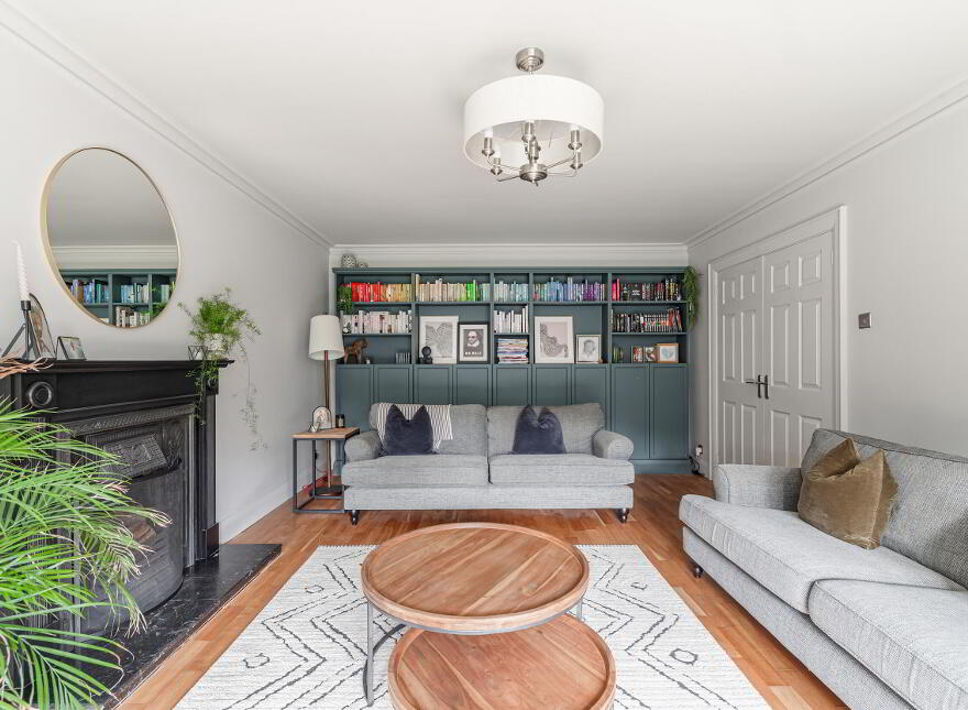 17 Riverside Avenue, Ballyholme, Bangor, BT20 4RX