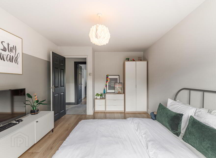 17 Riverside Avenue, Ballyholme, Bangor, BT20 4RX