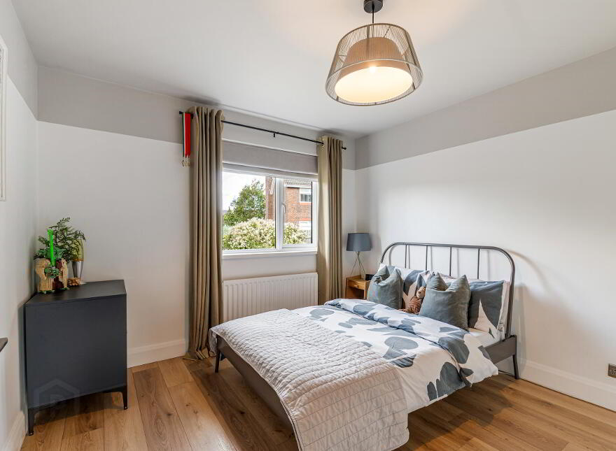 17 Riverside Avenue, Ballyholme, Bangor, BT20 4RX