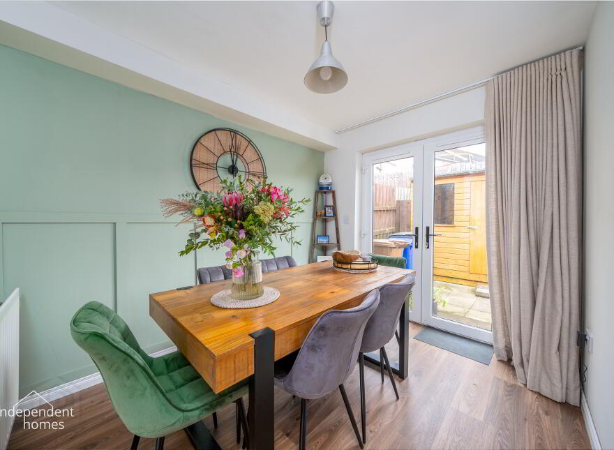 16 Blackthorn Green, Larne, BT40 2JE
