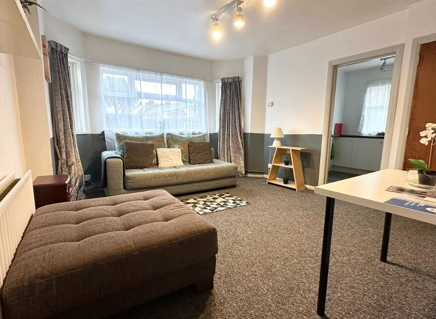 Unit 1, 25 Clara Avenue, Belfast, BT5 5ER