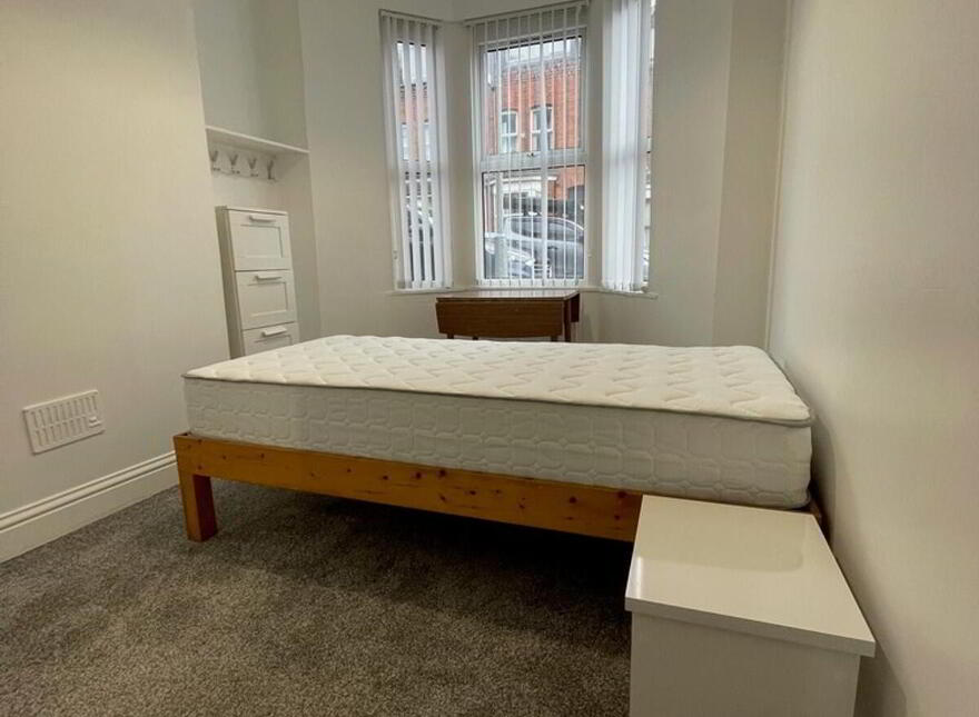 117 Dunluce Avenue, Belfast, BT9 7AX