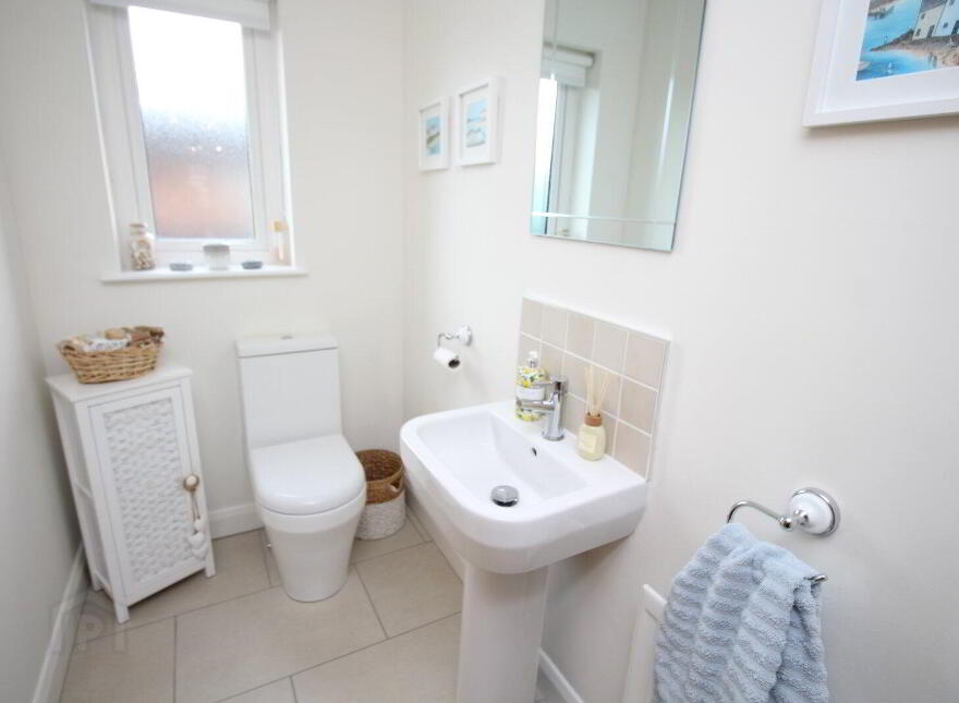 5 Highgrove Crescent, Carrickfergus, BT38 9TZ
