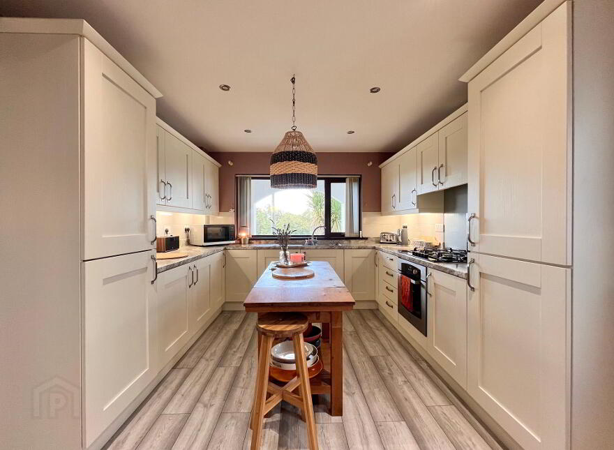 4 Groggan Crescent, Randalstown, BT41 3HA