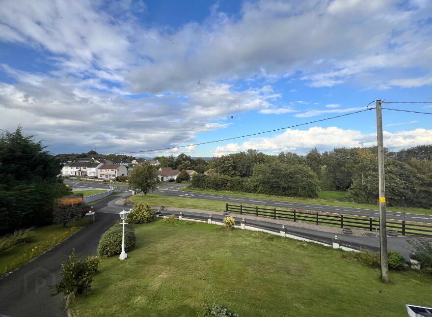 4 Groggan Crescent, Randalstown, BT41 3HA