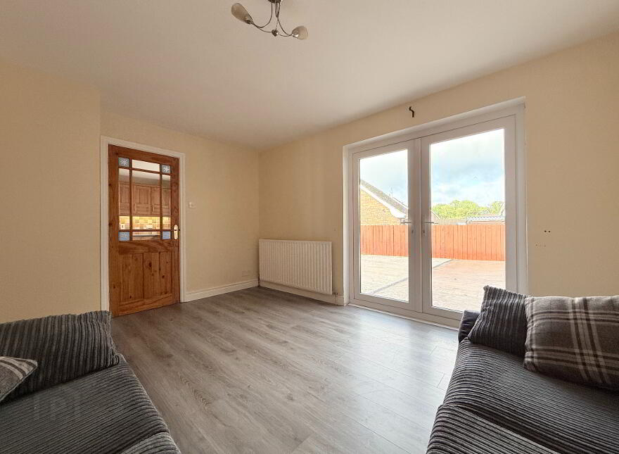 53 The Oaks, Randalstown, BT41 3JZ