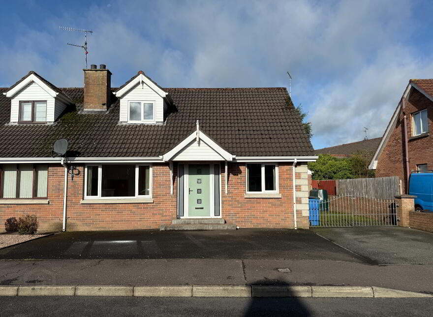 53 The Oaks, Randalstown, BT41 3JZ