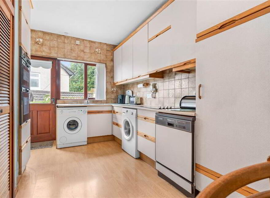 76 Grange Road, Ballymena, BT42 2DU