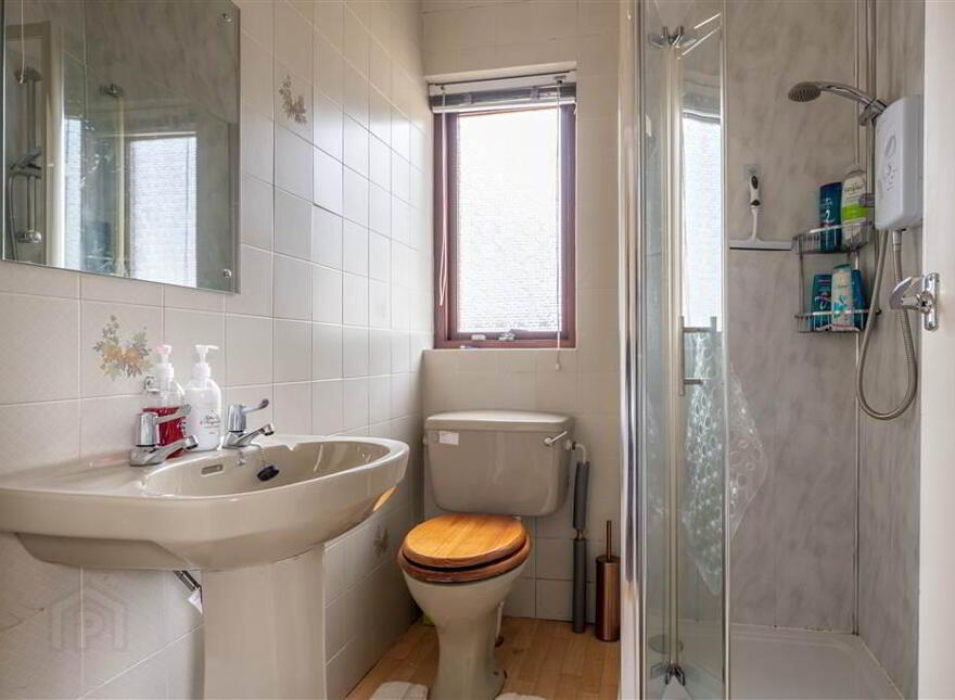 76 Grange Road, Ballymena, BT42 2DU