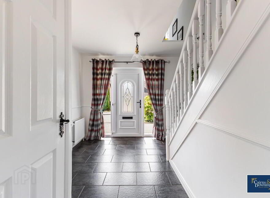 36 The Spires, Dromore, BT25 1QE