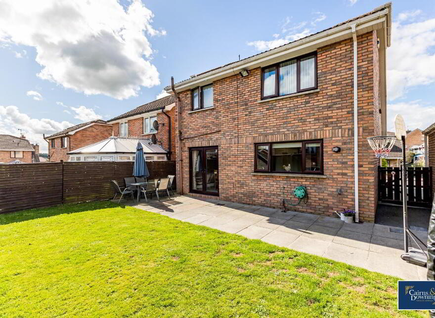 36 The Spires, Dromore, BT25 1QE