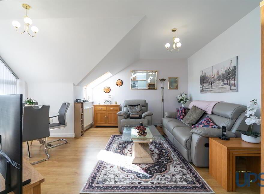 Apt 10 Pinetree Court, 157 Glen Road, Andersonstown, Belfast, BT11 8BS