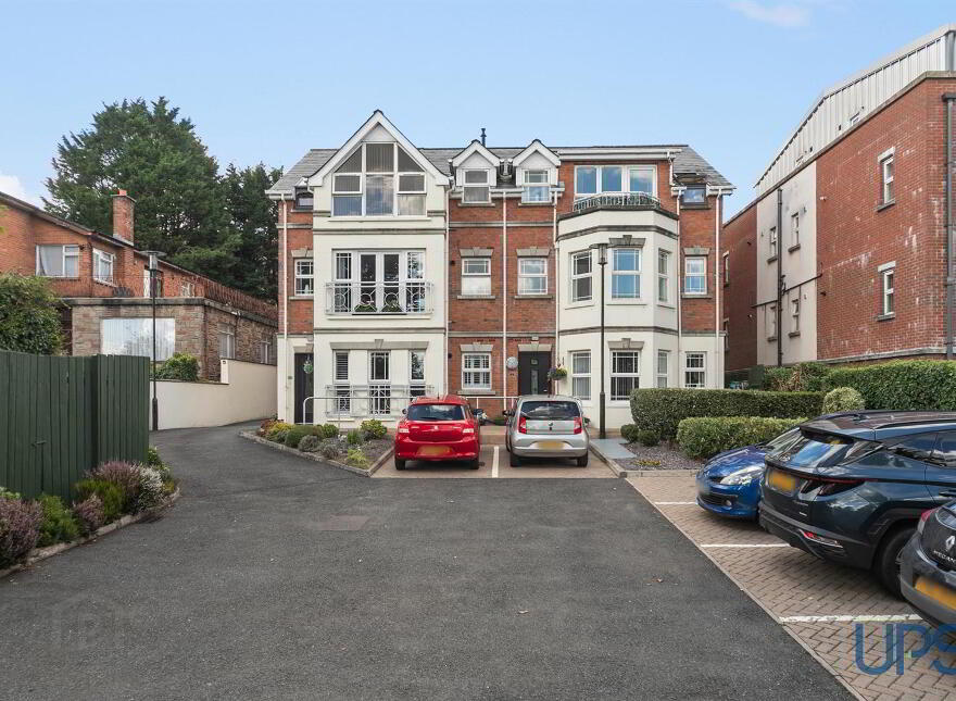 Apt 10 Pinetree Court, 157 Glen Road, Andersonstown, Belfast, BT11 8BS