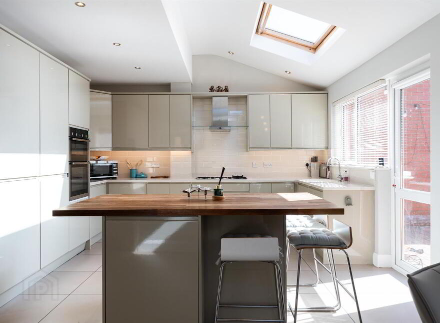 41 Wynchurch Avenue, Rosetta, Belfast, BT6 0JP