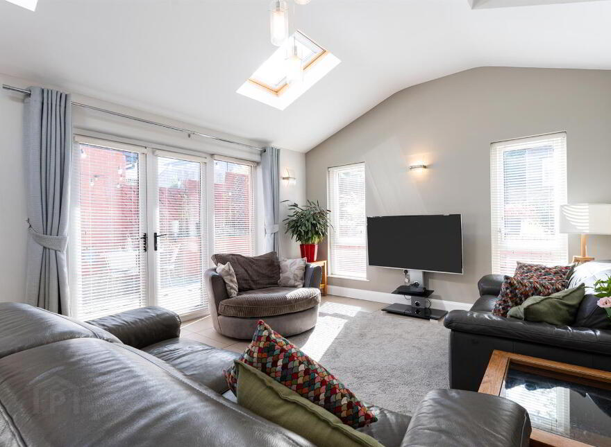 41 Wynchurch Avenue, Rosetta, Belfast, BT6 0JP