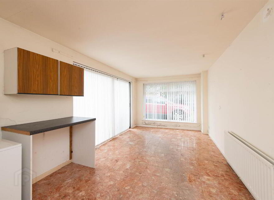 6 Robin Hill, Dundrum, BT33 0NU