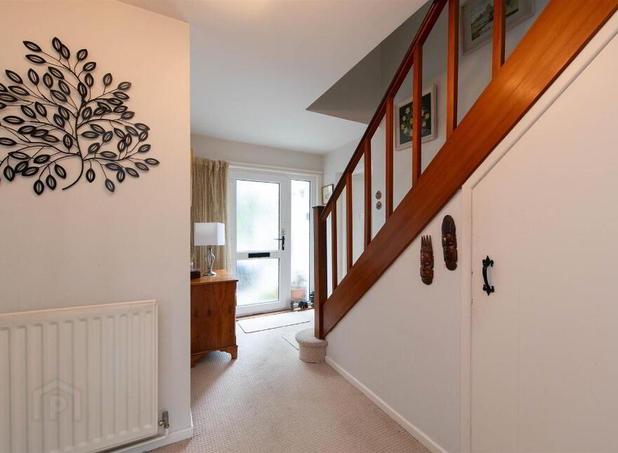 6 Robin Hill, Dundrum, BT33 0NU