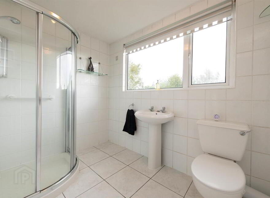 6 Robin Hill, Dundrum, BT33 0NU