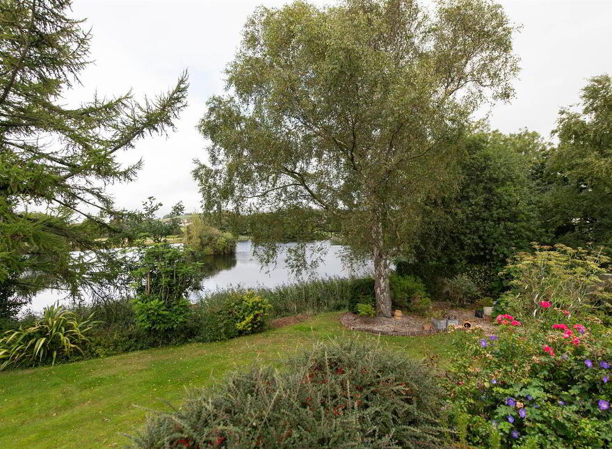 6 Robin Hill, Dundrum, BT33 0NU