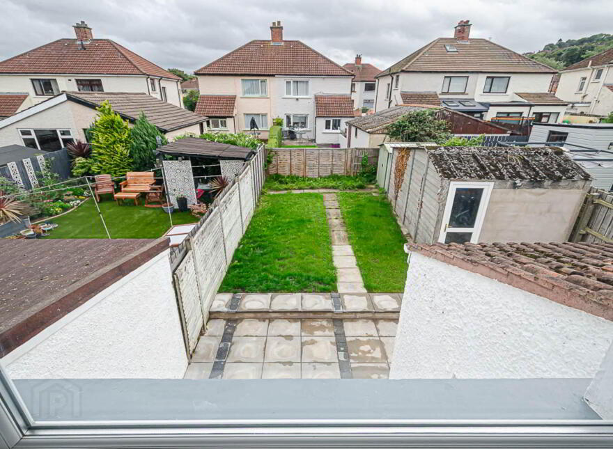 15 Glensharragh Gardens, Cregagh, Belfast, BT6 9PE
