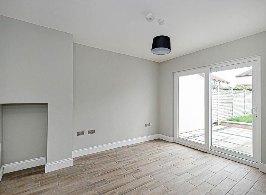 15 Glensharragh Gardens, Cregagh, Belfast, BT6 9PE
