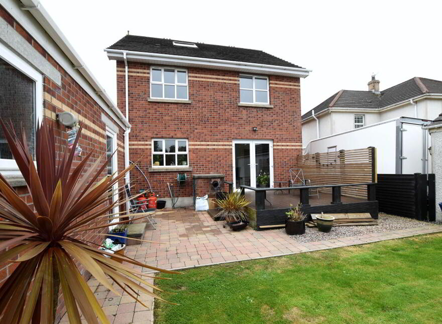 11 Hawthorn Hill, Newtownards, BT23 8ET