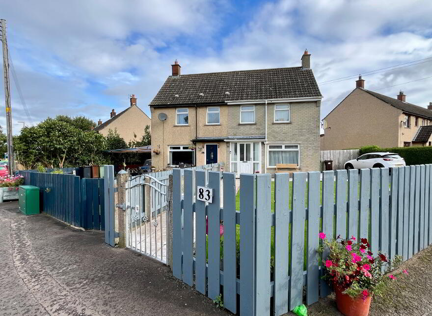 83 Ravarnet Road, Lisburn, BT27 5NF