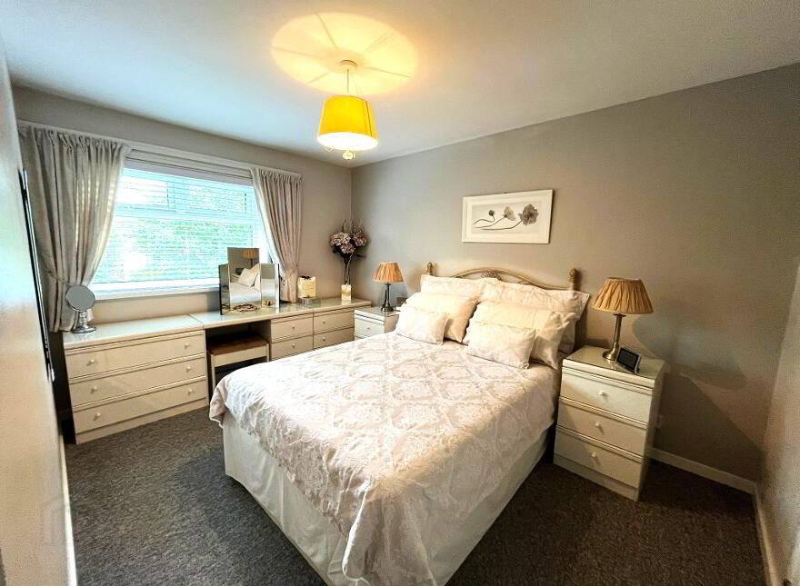 44 Drumhoy Drive, Carrickfergus, BT38 8NL