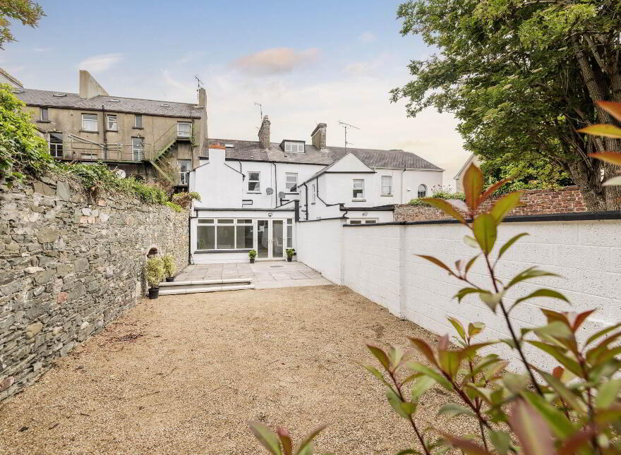 36 Seatown Place, Dundalk, A91N5X7