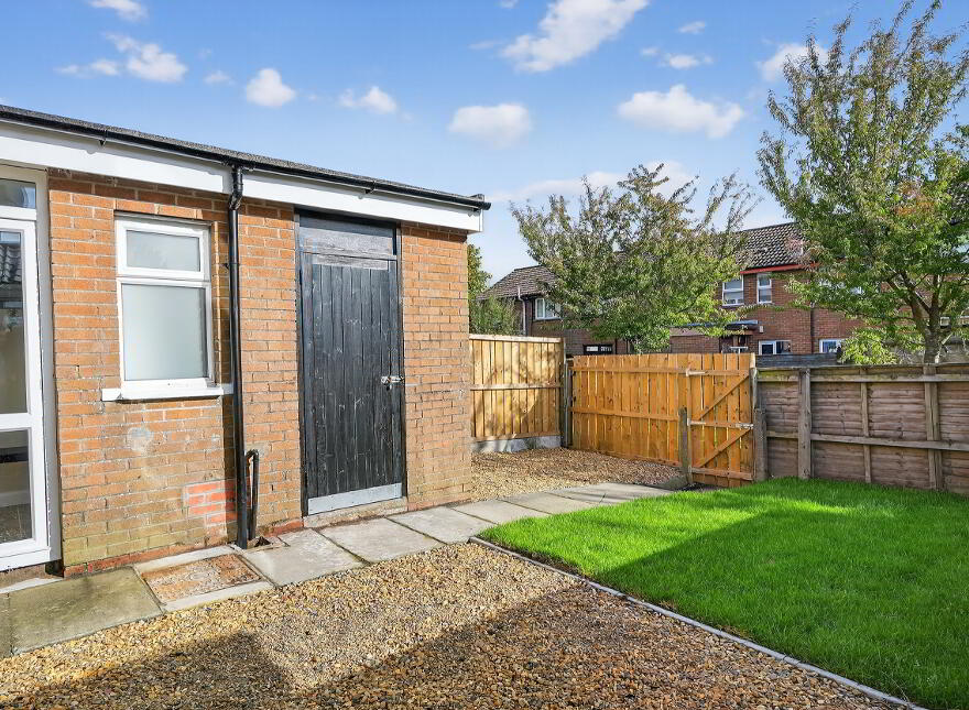 4 Ballyvesey Court, Newtownabbey, BT36 5XQ