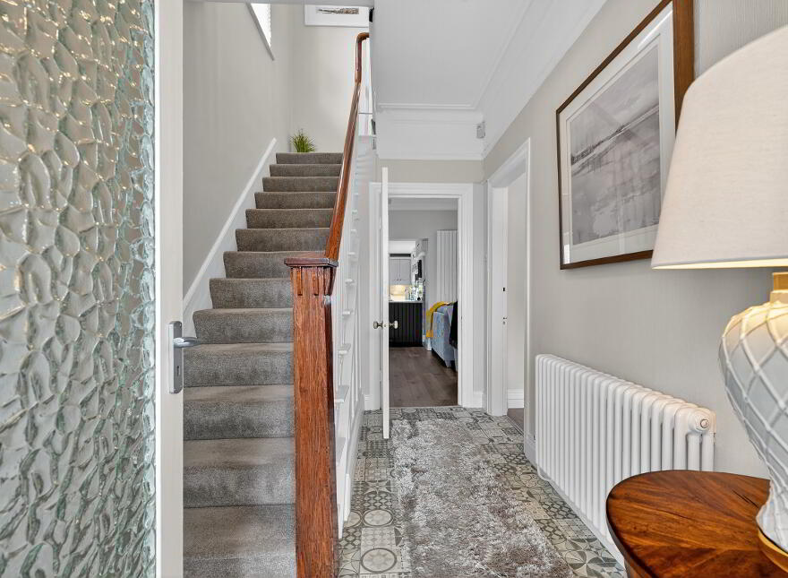 25 Belfast Road, Carrickfergus, BT38 8BY