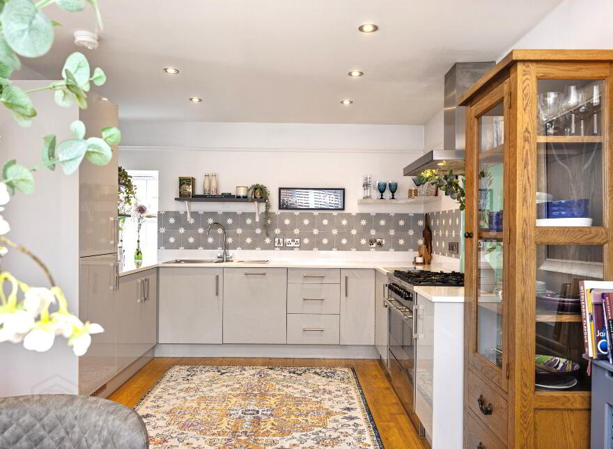 The Mews House, 31a Lisburn Street, Royal Hillsborough, BT26 6AB